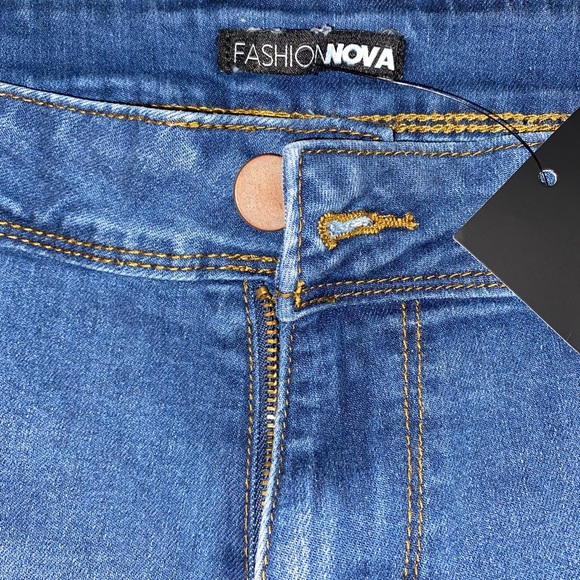 Fashion Nova Cuffed Shorts - Picture 7 of 9